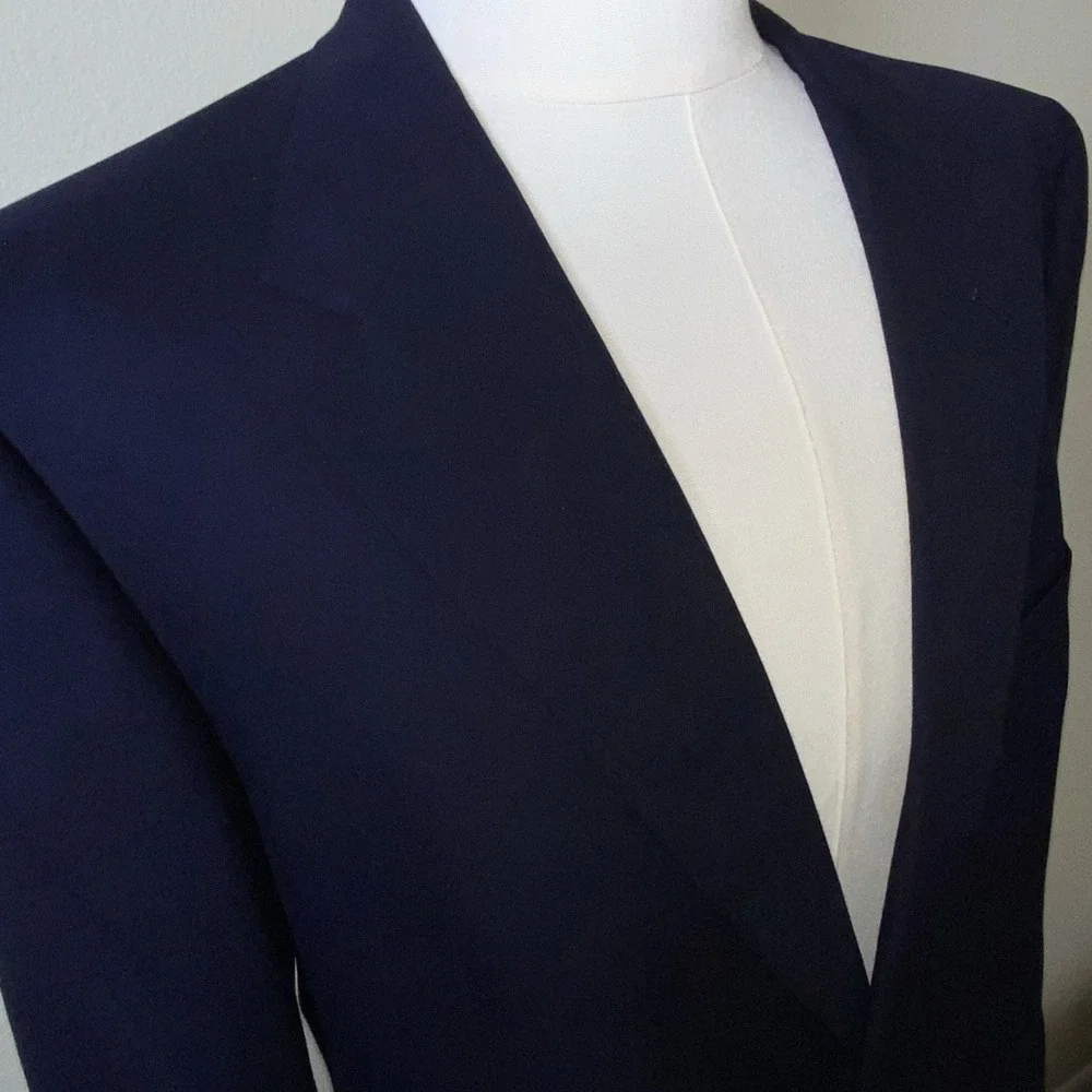 Vintage Burberrys Navy Blazer Men's 43S Super 100's Wool Gold Crest Buttons USA